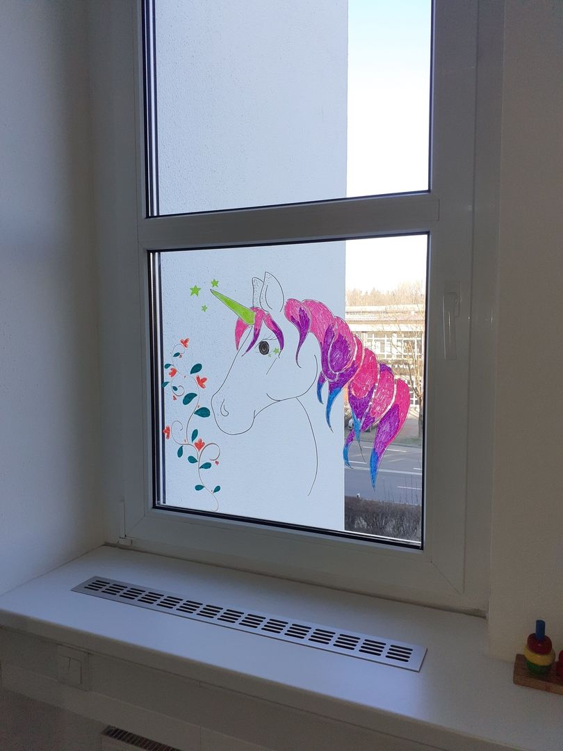 Bemalte Glasscheibe - Einhorn